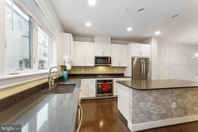 16316 DECKER PL, Rockville, MD 20855