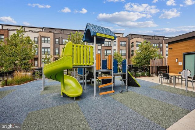 16316 DECKER PL, Rockville, MD 20855