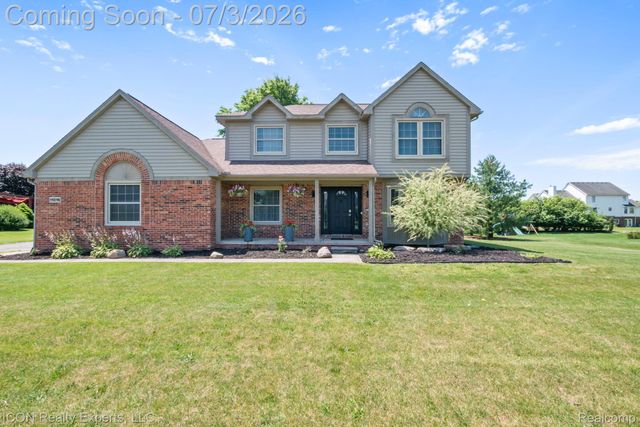 11016 Pembrooke Circle, Green Oak Township, MI 48178