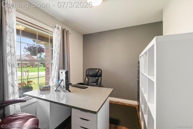 11016 Pembrooke Circle, Green Oak Township, MI 48178
