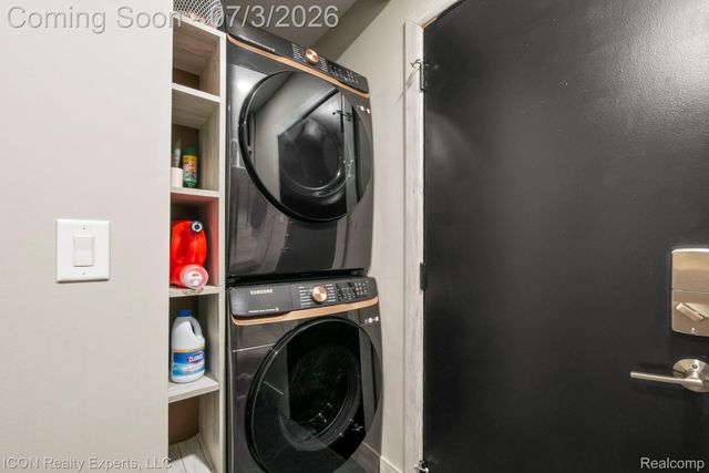 11016 Pembrooke Circle, Green Oak Township, MI 48178