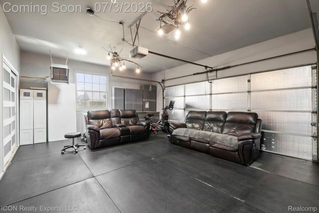 11016 Pembrooke Circle, Green Oak Township, MI 48178