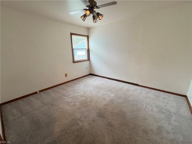 5007 Hazelwood RD, Hampton, VA 23605