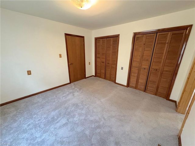 5007 Hazelwood RD, Hampton, VA 23605