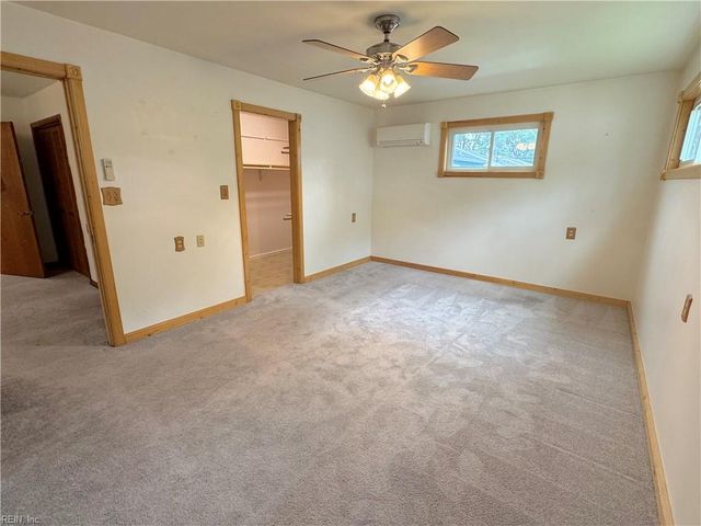 5007 Hazelwood RD, Hampton, VA 23605