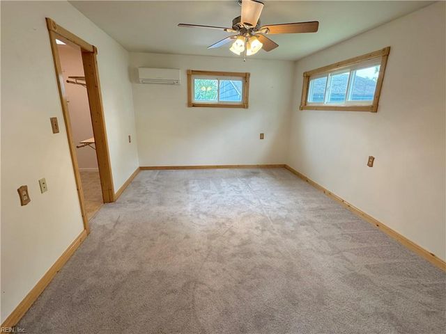 5007 Hazelwood RD, Hampton, VA 23605
