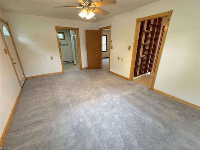 5007 Hazelwood RD, Hampton, VA 23605