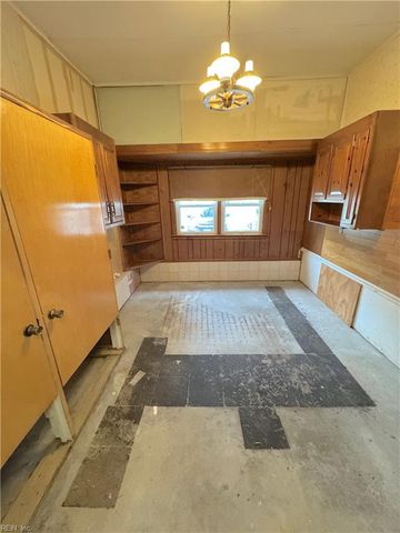 5007 Hazelwood RD, Hampton, VA 23605
