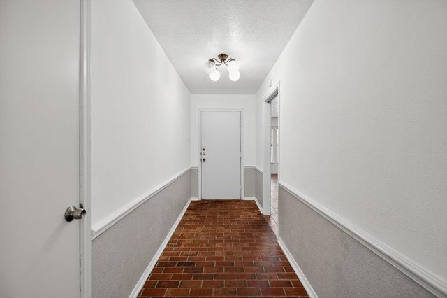 206 Staples Drive, Baytown, TX 77523