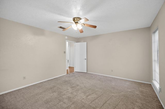 206 Staples Drive, Baytown, TX 77523