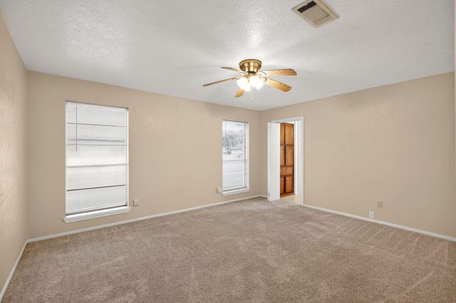 206 Staples Drive, Baytown, TX 77523