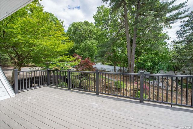 14 Northridge Street 14, Huntington Station, NY 11746