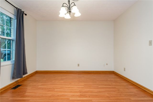 144 Matthews Avenue, Enon Vlg, OH 45323