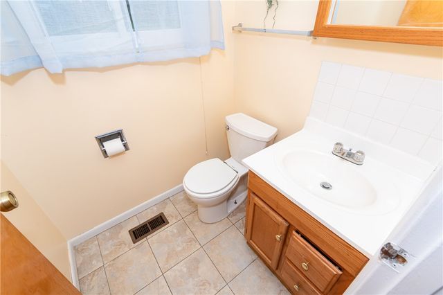 144 Matthews Avenue, Enon Vlg, OH 45323