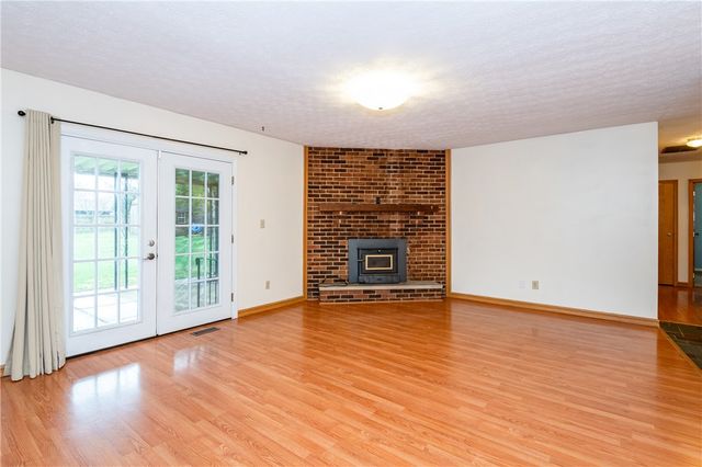 144 Matthews Avenue, Enon Vlg, OH 45323