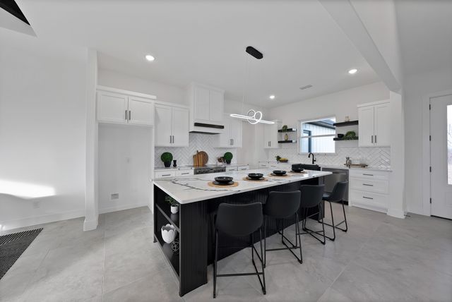 3089 Cr-1076, Celeste, TX 75423