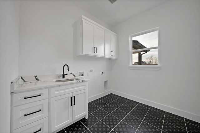 3089 Cr-1076, Celeste, TX 75423