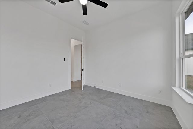 3089 Cr-1076, Celeste, TX 75423