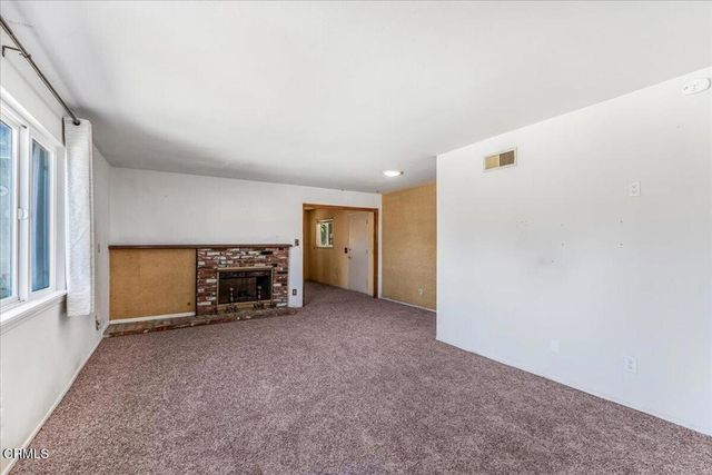 1061 Gill Avenue, Port Hueneme, CA 93041