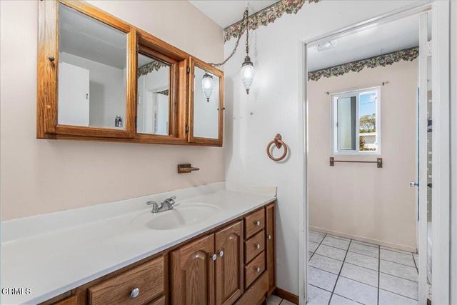 1061 Gill Avenue, Port Hueneme, CA 93041