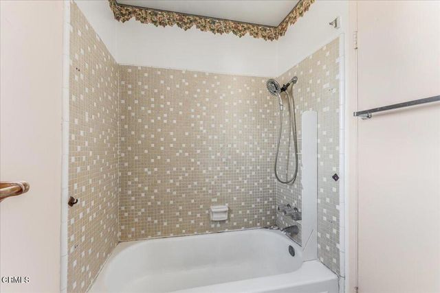 1061 Gill Avenue, Port Hueneme, CA 93041