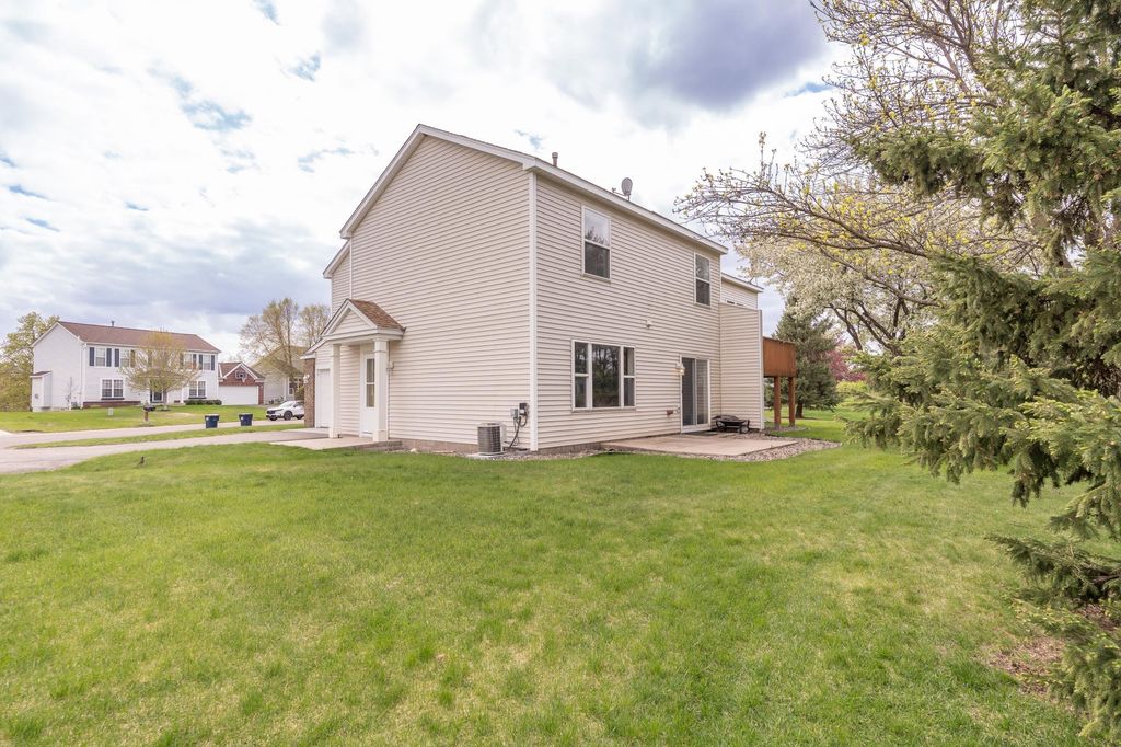 15570 Finch Avenue, Apple Valley, MN 55124 — photo 3