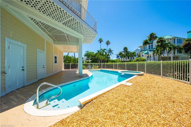 408 Bella Vista WAY E, Sanibel, FL 33957