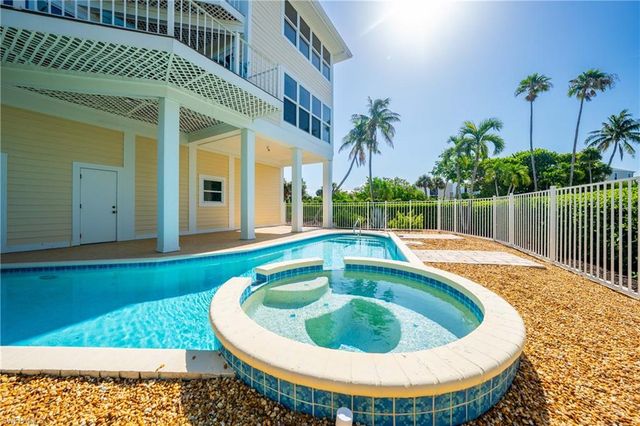 408 Bella Vista WAY E, Sanibel, FL 33957