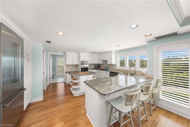408 Bella Vista WAY E, Sanibel, FL 33957