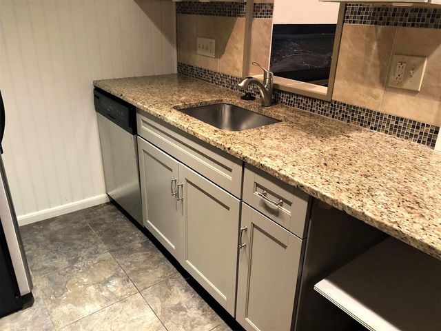 38 Temple 1, Boston, MA 02114
