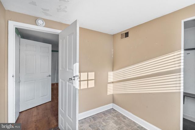 2 PATTERSON AVE, Pennsville, NJ 08070