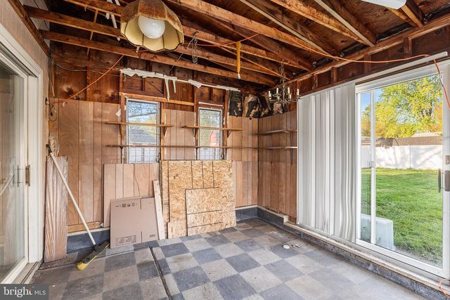 2 PATTERSON AVE, Pennsville, NJ 08070