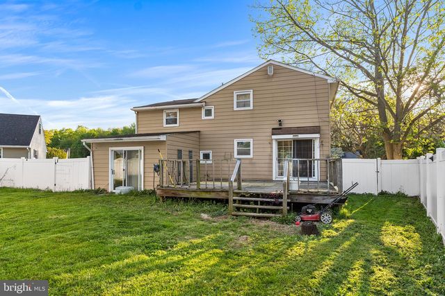 2 PATTERSON AVE, Pennsville, NJ 08070