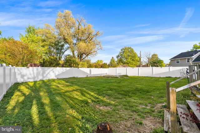 2 PATTERSON AVE, Pennsville, NJ 08070