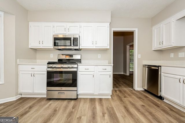 8983 Habersham Drive, Jonesboro, GA 30238