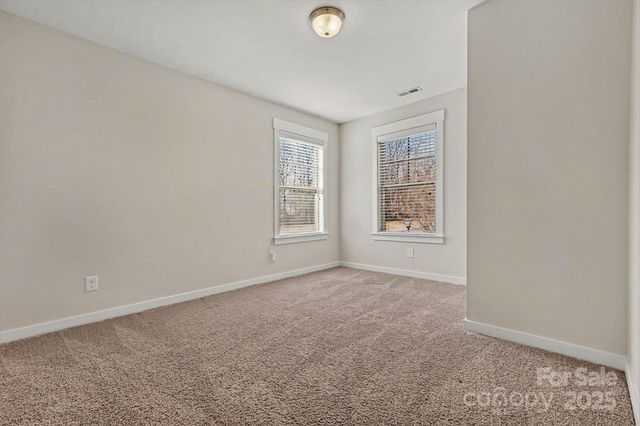 10004 Michael Crossing Drive, Charlotte, NC 28213