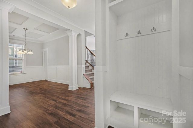 10004 Michael Crossing Drive, Charlotte, NC 28213