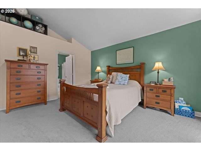 21123 Ne OSBURN Loop, Fairview, OR 97024