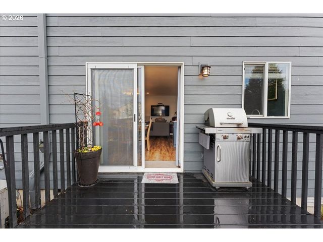 21123 Ne OSBURN Loop, Fairview, OR 97024