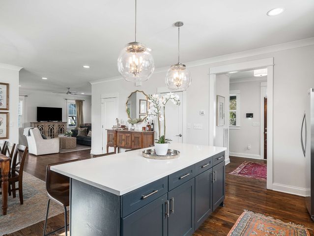 2146B Oakland St, Nashville, TN 37210