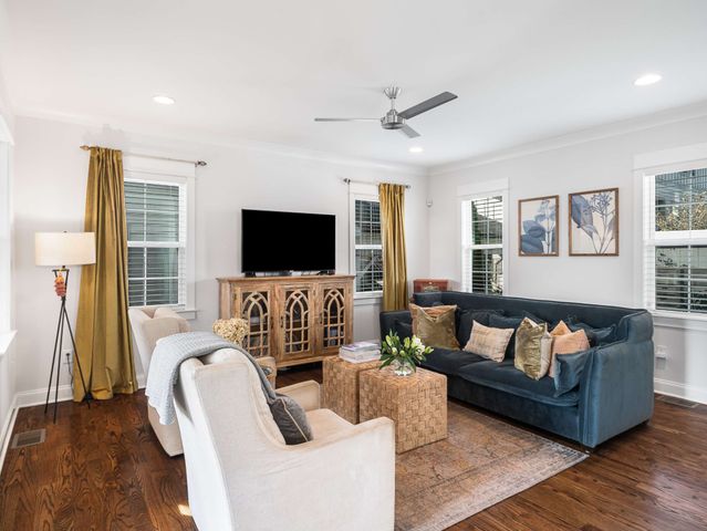 2146B Oakland St, Nashville, TN 37210