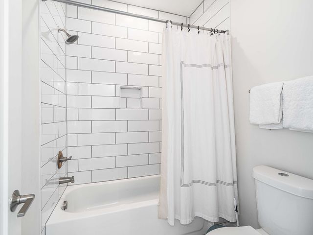 2146B Oakland St, Nashville, TN 37210