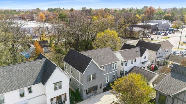 2146B Oakland St, Nashville, TN 37210