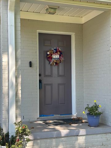 1 Milford Lane, Greenville, SC 29605