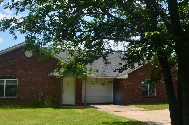 105 Bryant Street 2, Pottsboro, TX 75076