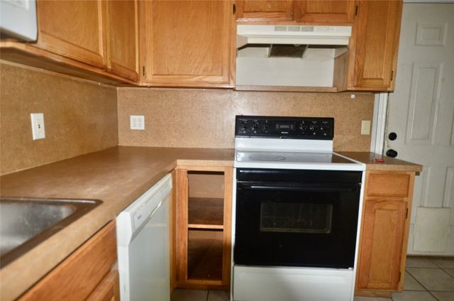105 Bryant Street 2, Pottsboro, TX 75076