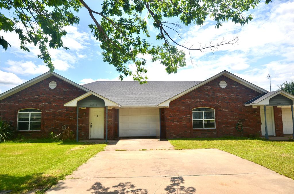 105 Bryant Street 2, Pottsboro, TX 75076