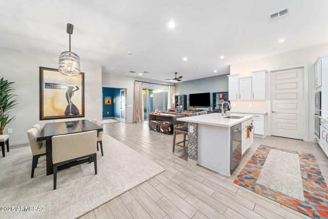 5436 W BEACON HILL Drive, Marana, AZ 85658