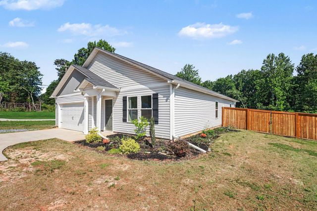 323 Ellis Ferry Road, Gaffney, SC 29341