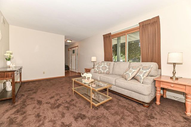 9140 Morgan COURT, Franksville, WI 53126